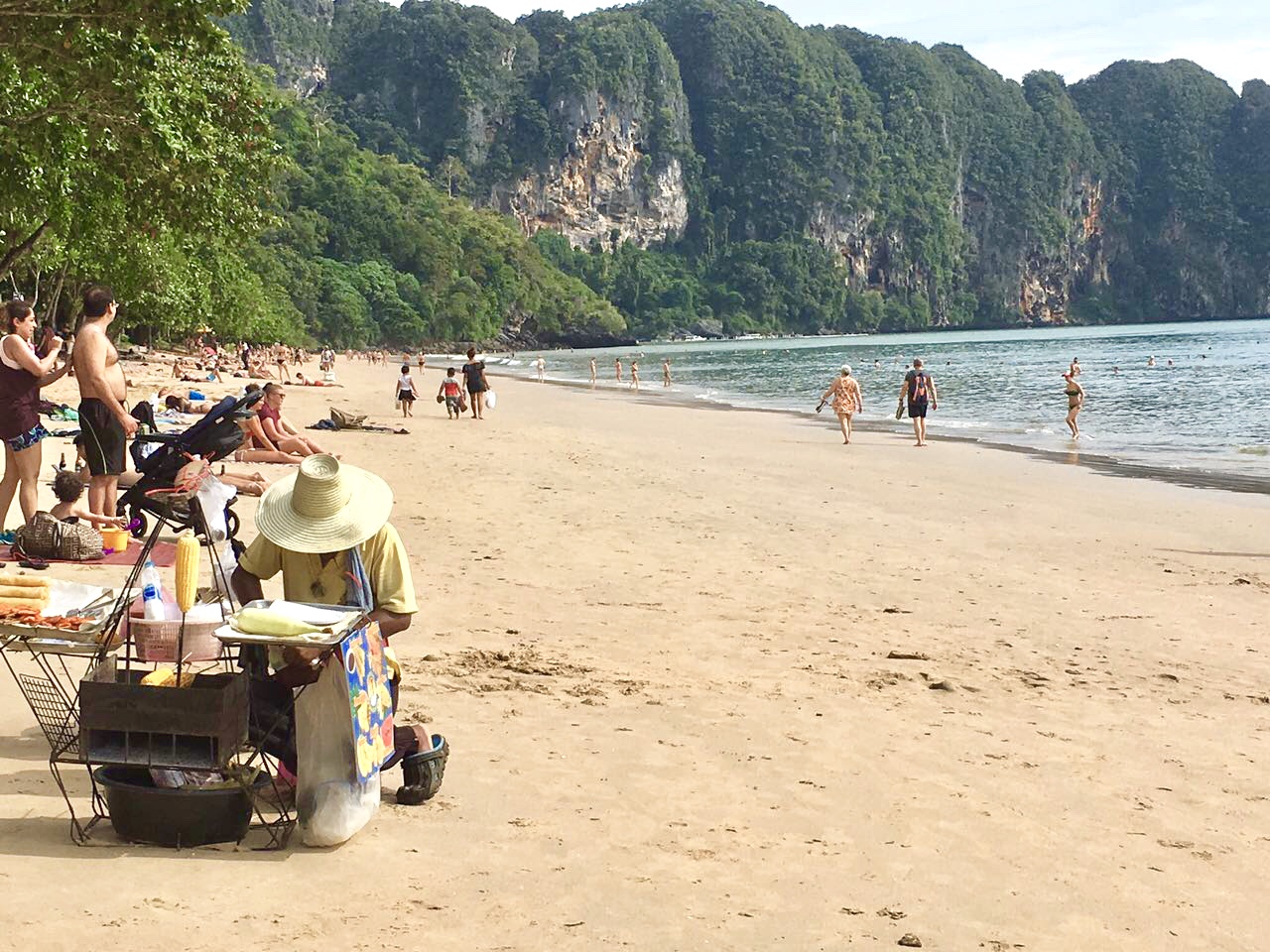 Ao Nang Beach, leckeres Essen am Strand