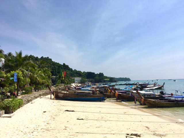 Boote am Strand 