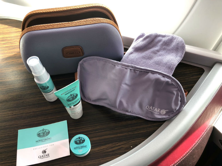 Amenity Kit, ausgebreiteter Inhalt