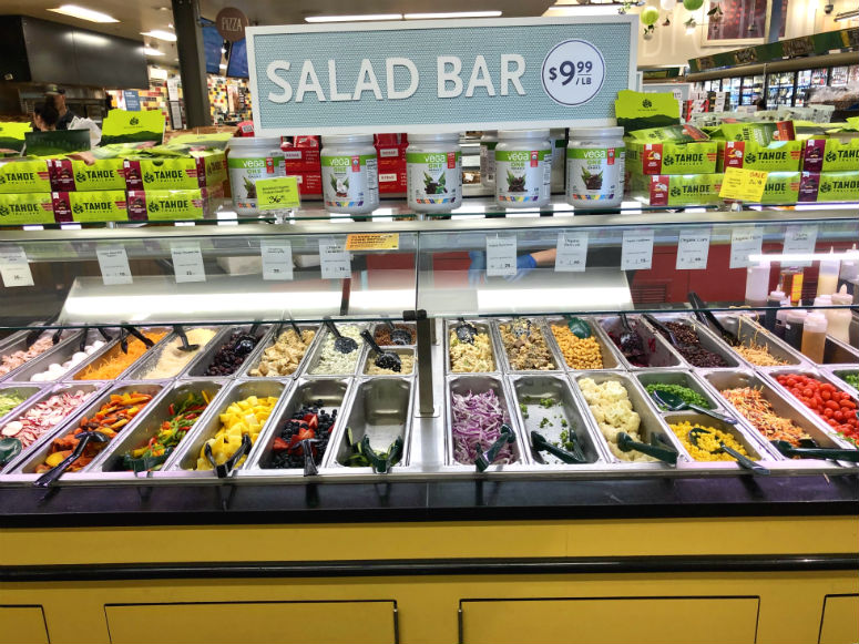 Salat Bar im Whole Foods Market 