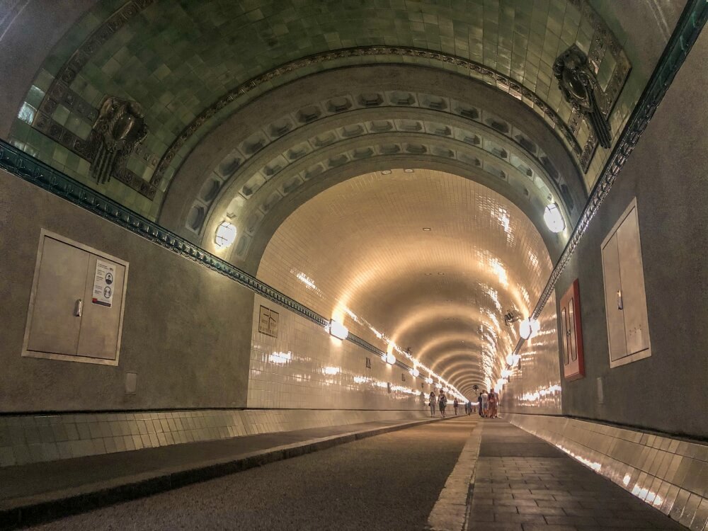 Blick auf Elbtunnel