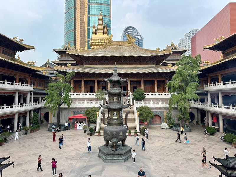 Jing’an Tempel Hauptplatz